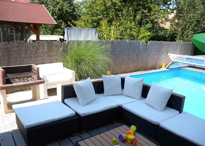 In - Balaton 34933 Siofok